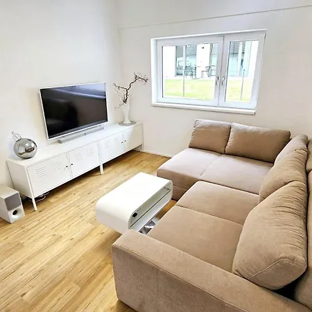 Crogo The Paula Ίνσμπρουκ