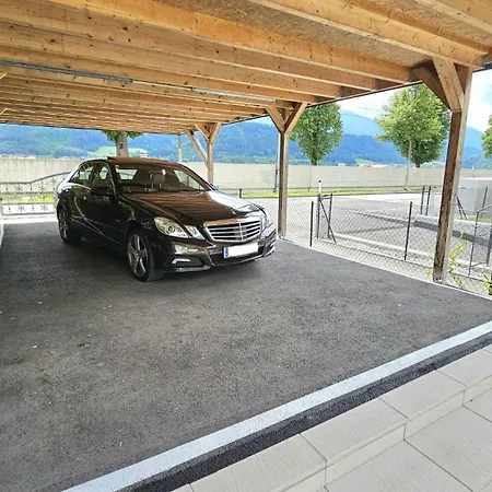 Crogo The Paula Holiday home Innsbruck